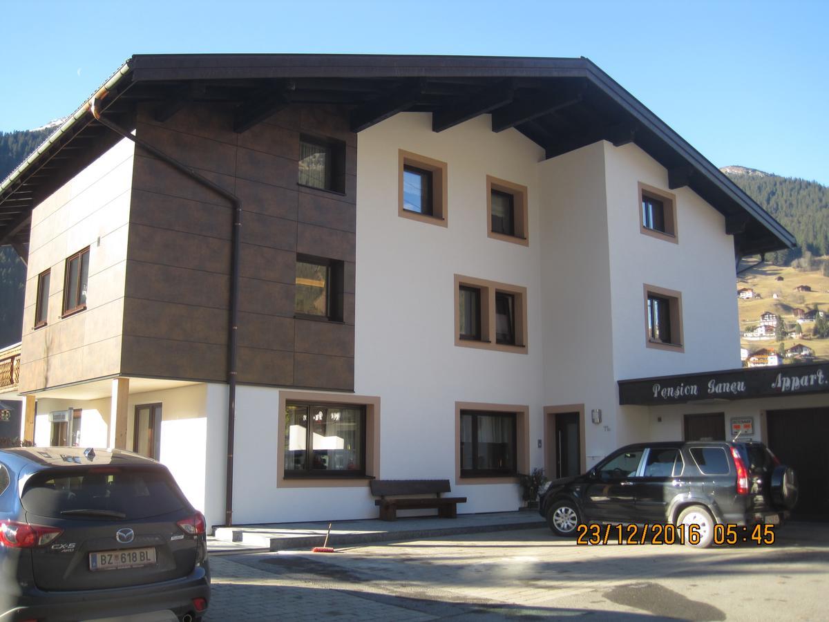 加舒恩Haus Ganeu公寓 外观 照片